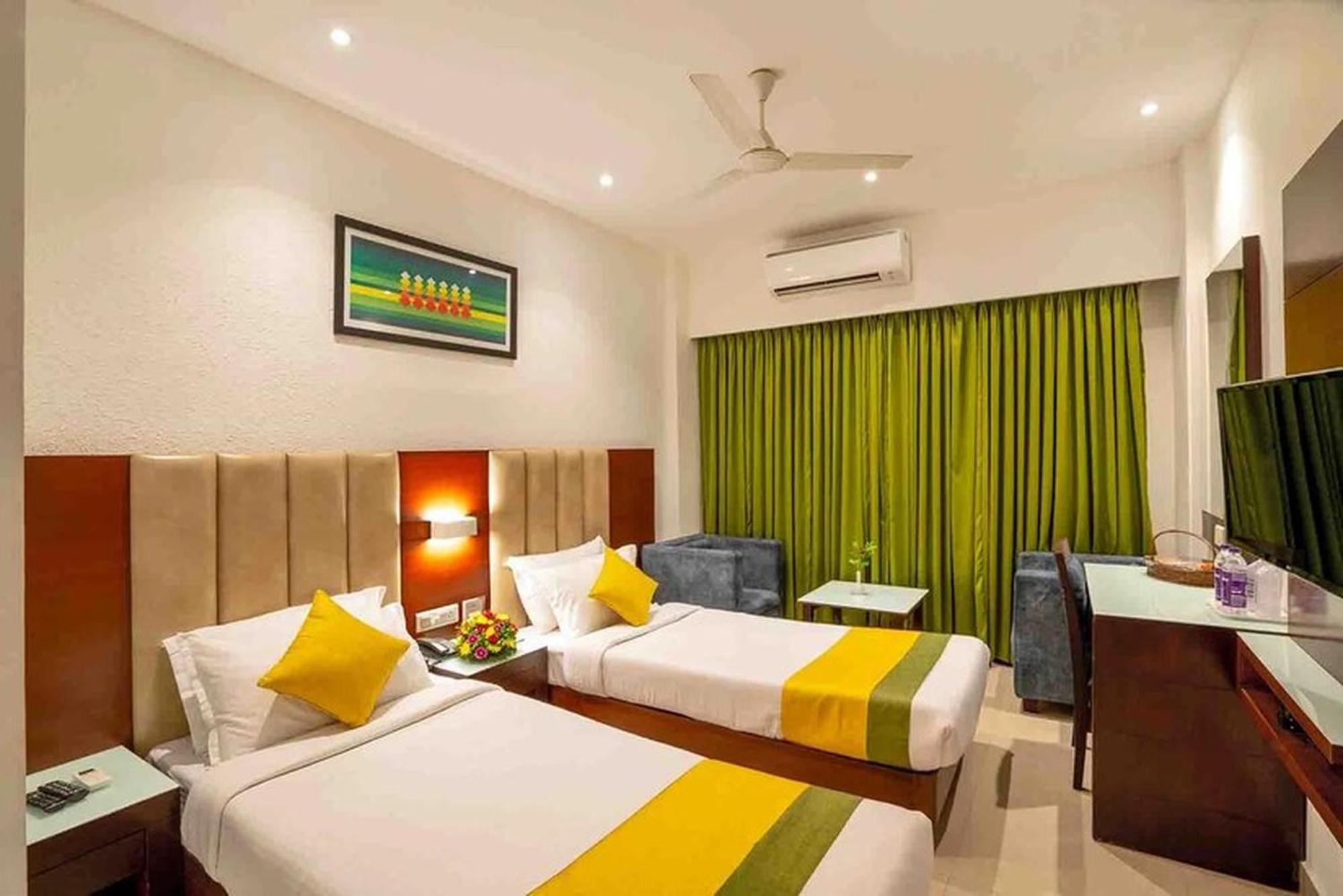 Hotel Hills Park Pathanamthitta Pathanāmthitta Exterior foto