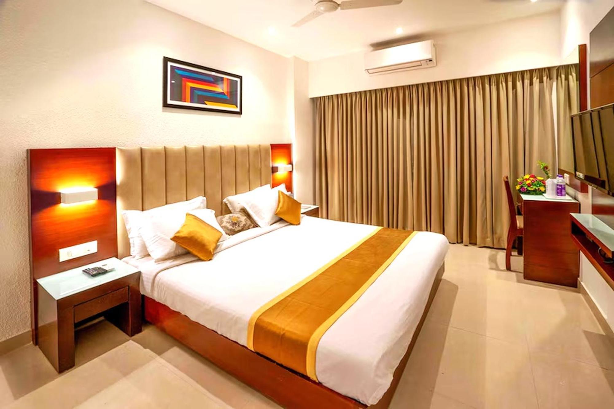Hotel Hills Park Pathanamthitta Pathanāmthitta Exterior foto
