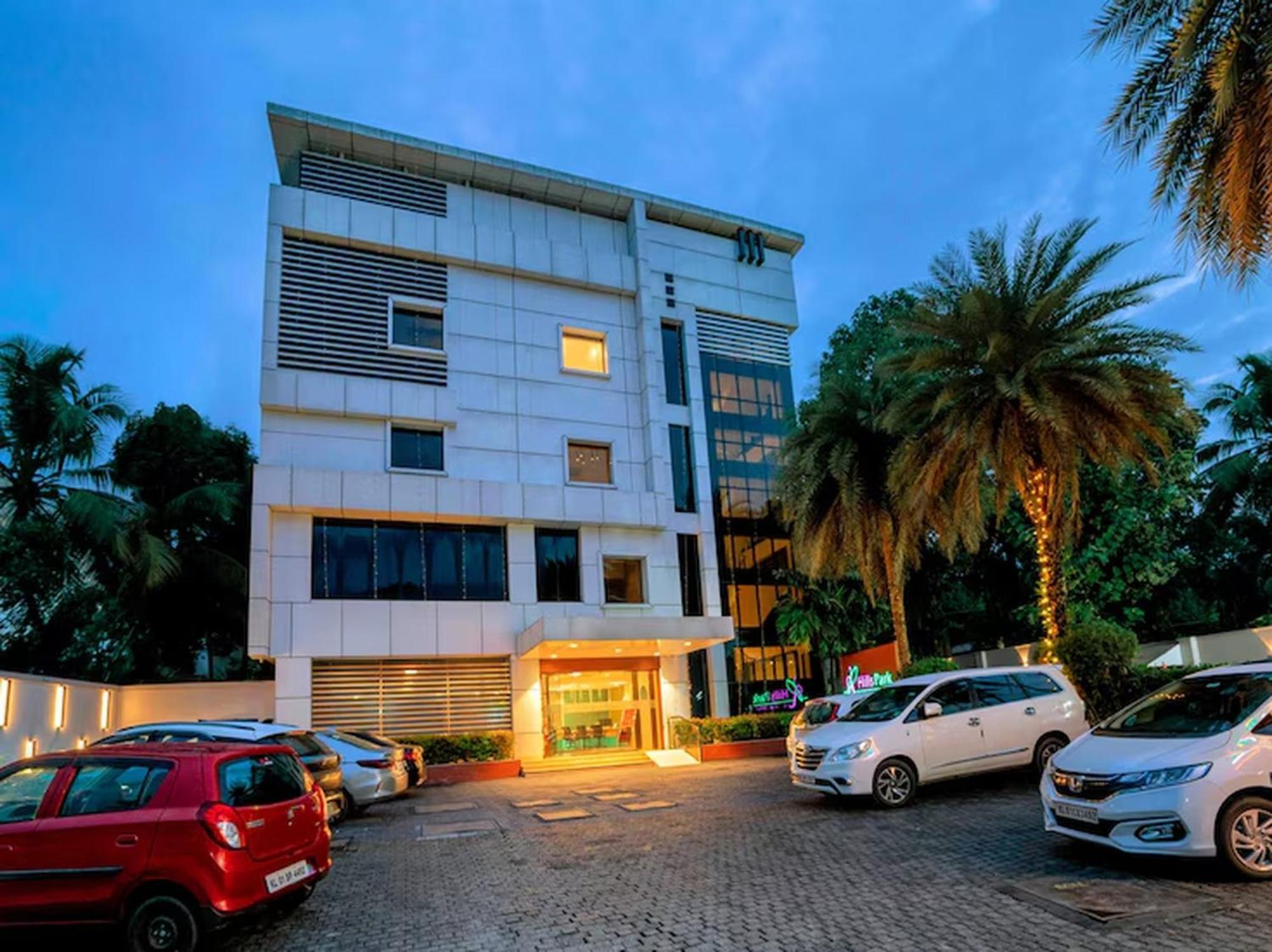 Hotel Hills Park Pathanamthitta Pathanāmthitta Exterior foto