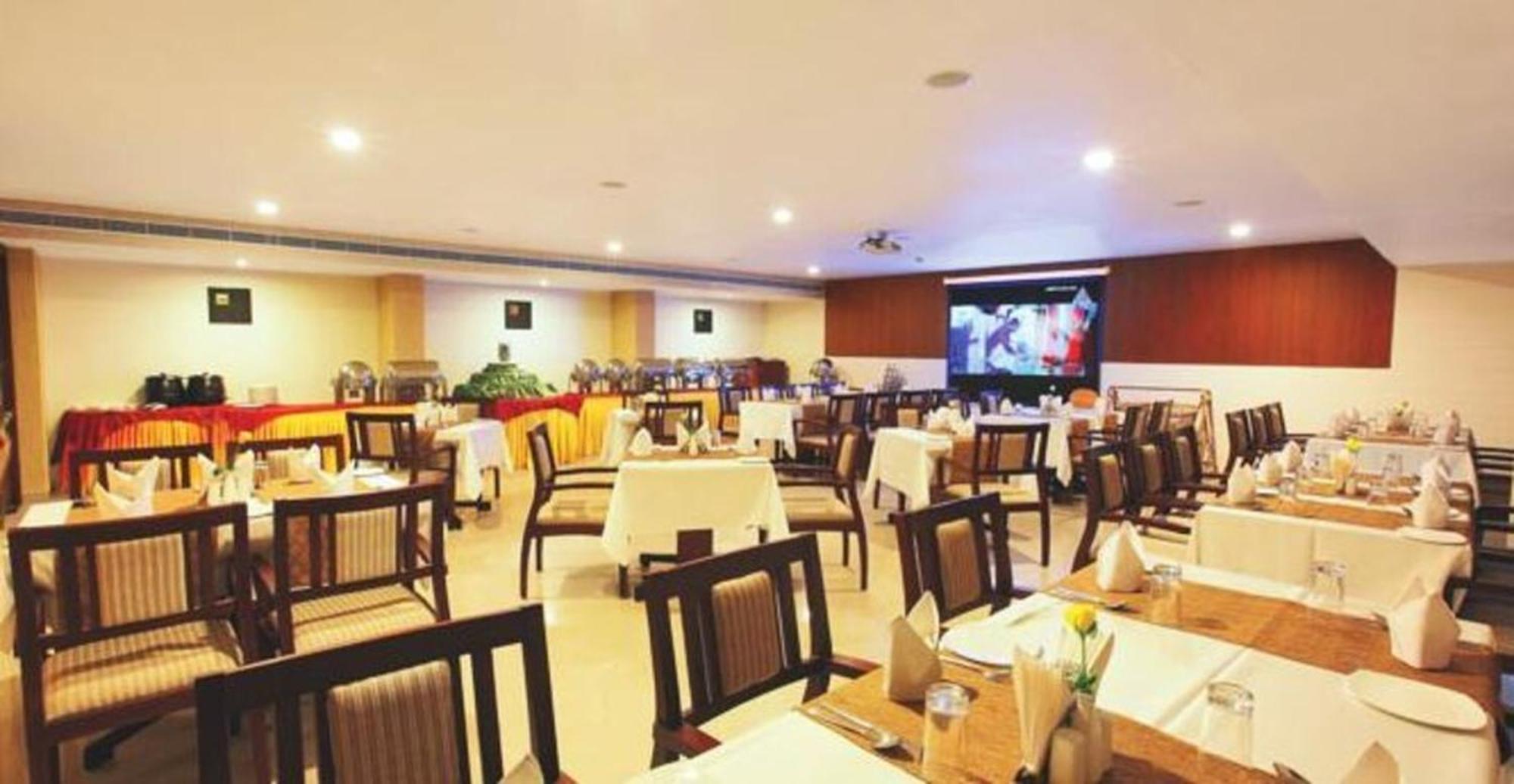 Hotel Hills Park Pathanamthitta Pathanāmthitta Exterior foto